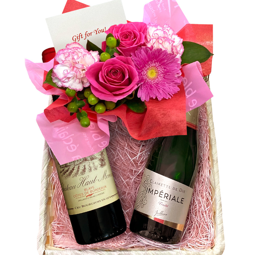【クール便でお届け】お花 生花 プレゼント ワイン ハーフボトル 2本 フランス スパークリングワイン やや甘口 泡 白 375ml 赤ワイン ボルドー 辛口ハーフボトル フラワーアレンジメント ピンク バラ カーネーション 送料無料